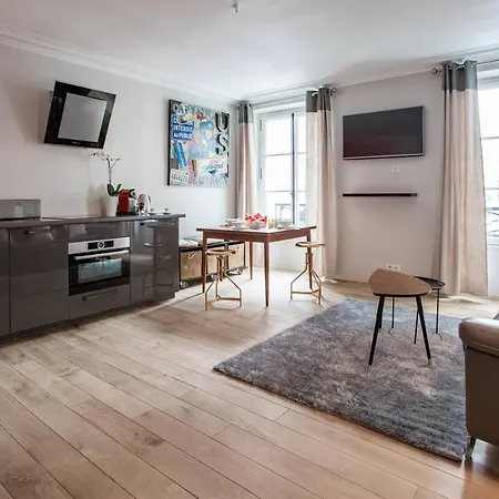 Spacious&charming 2 Bedroom Flat à Madeleine * Paris